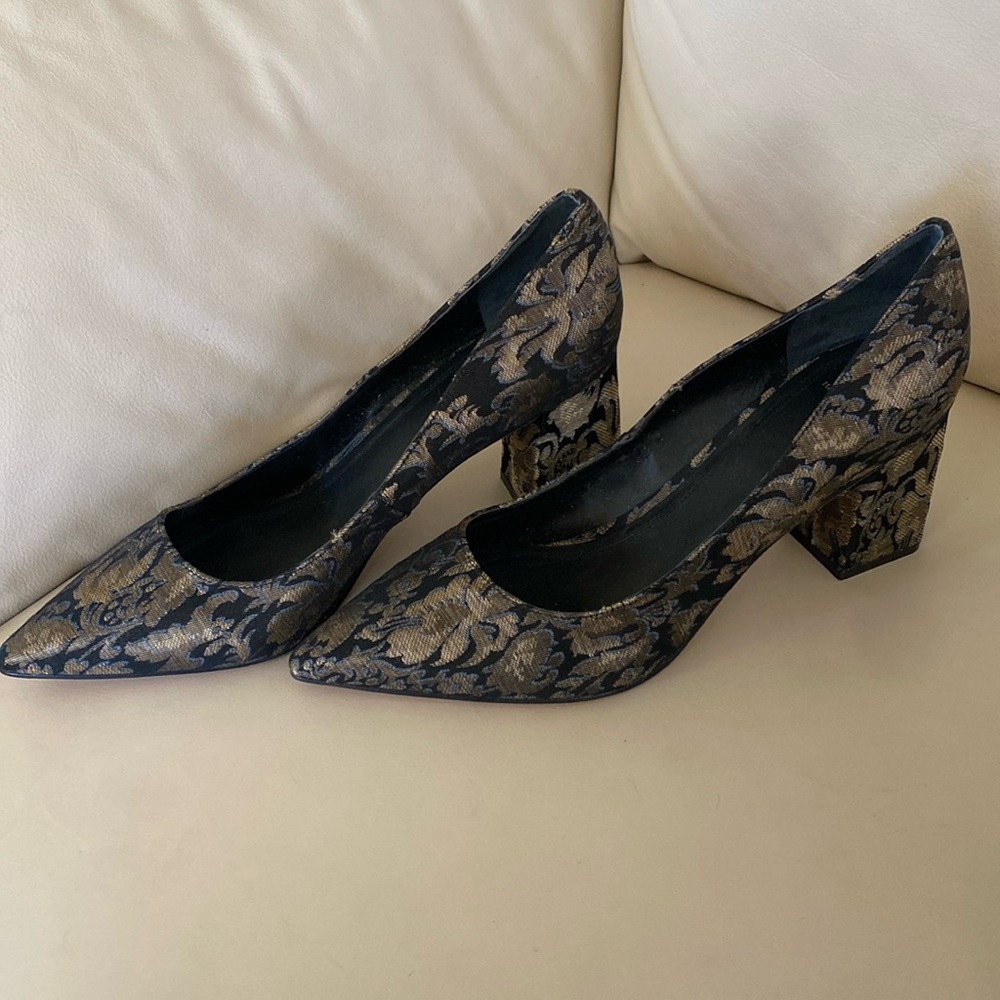 Marc Fisher LTQ cube wedge box heel black/tan yellow line blue size 10